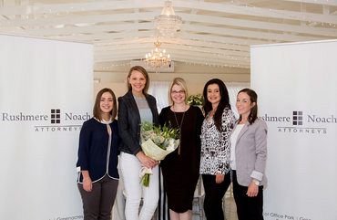 Schwarzkopf Professional Mrs South Africa Semi- Finalist, Lizelle Knott and Rushmere Noach Attorney’s rally for cancer awareness at Bay breakfast